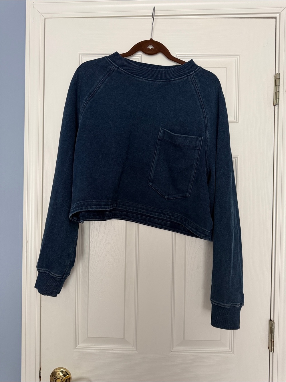 Cropped Navy Long-Sleeve Pocket Sweatshirt - illusion denim